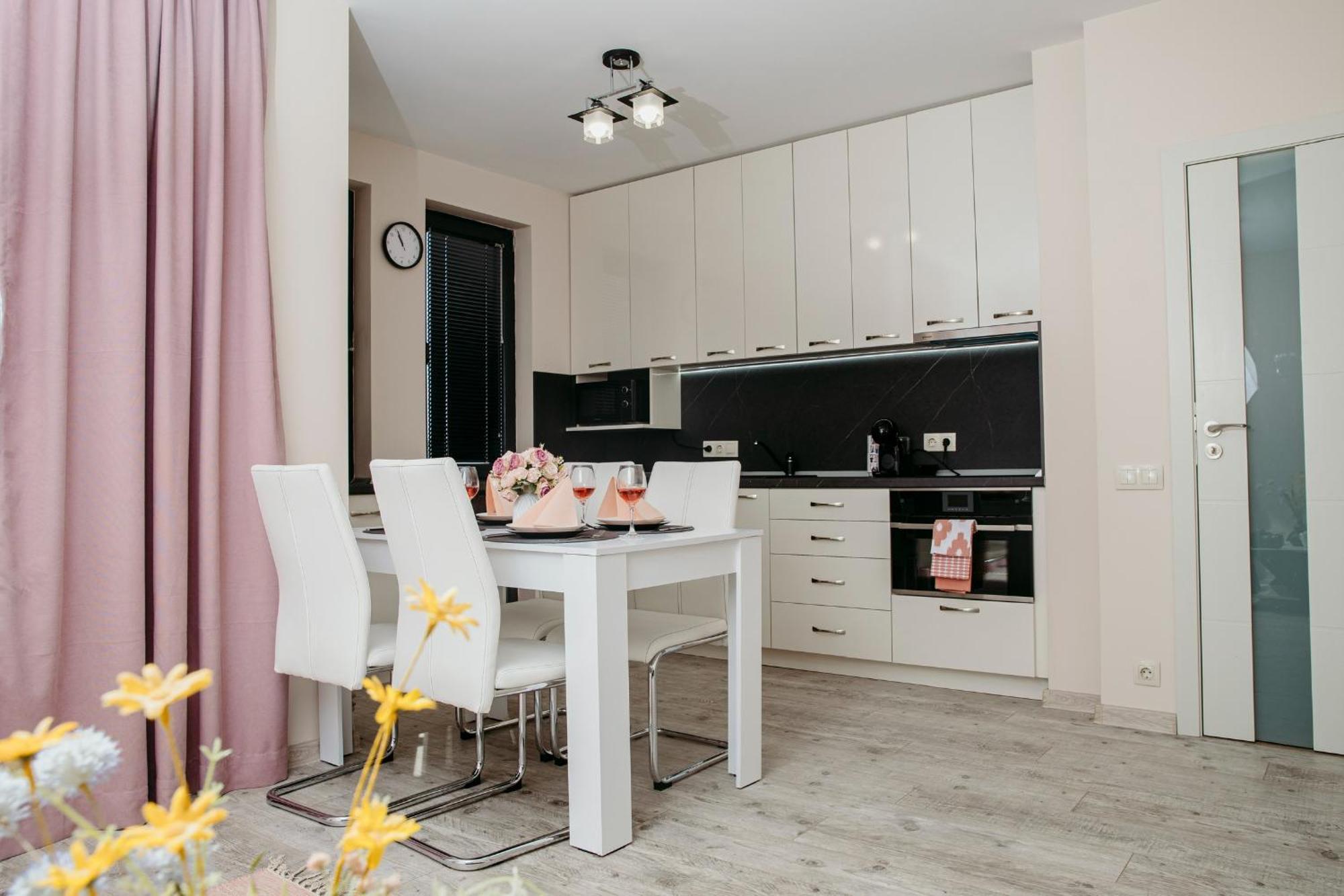 Rose Valley Apartment Kazanlak Ngoại thất bức ảnh